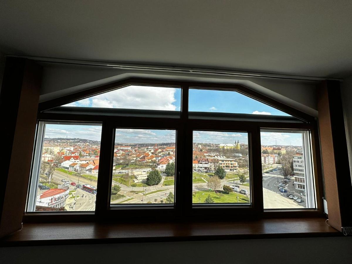 High Level Apart Oradea Free Reserved Parking エクステリア 写真